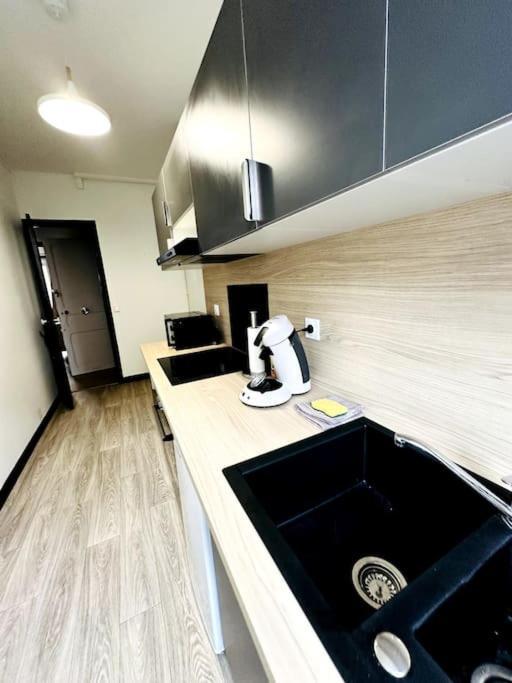 Le Moderne Apartman Charleville-Mézières Kültér fotó