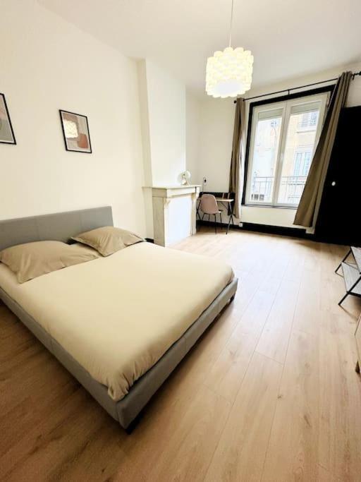 Le Moderne Apartman Charleville-Mézières Kültér fotó
