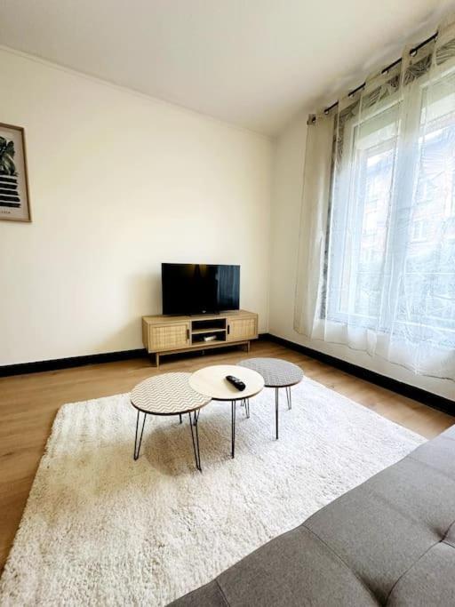 Le Moderne Apartman Charleville-Mézières Kültér fotó