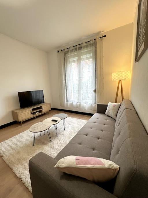 Le Moderne Apartman Charleville-Mézières Kültér fotó