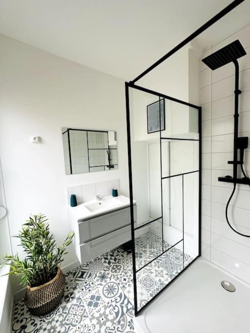 Le Moderne Apartman Charleville-Mézières Kültér fotó